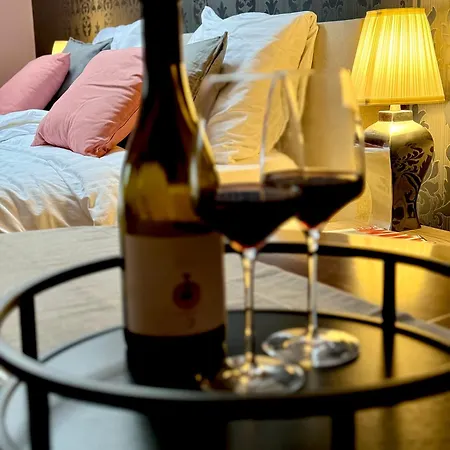 Pax Et D'hotes De Charme - Charming Bed & Breakfast