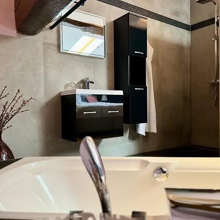Pax Et D'hotes De Charme - Charming Bed & Breakfast *