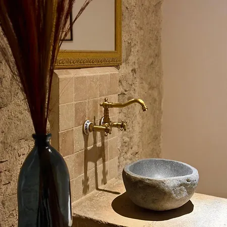 Pax Et D'hotes De Charme - Charming Bed & Breakfast