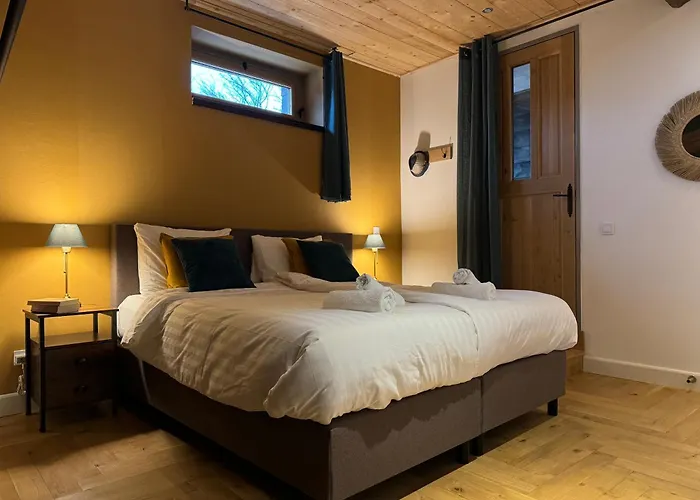 Pax Et D'hotes De Charme - Charming Bed & Breakfast