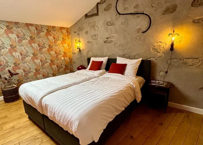 Bed & Breakfast Pax Et D'hotes De Charme - Charming Mazerolles-du-Razes
