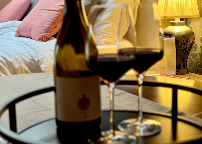 Pax Et D'hotes De Charme - Charming Bed & Breakfast